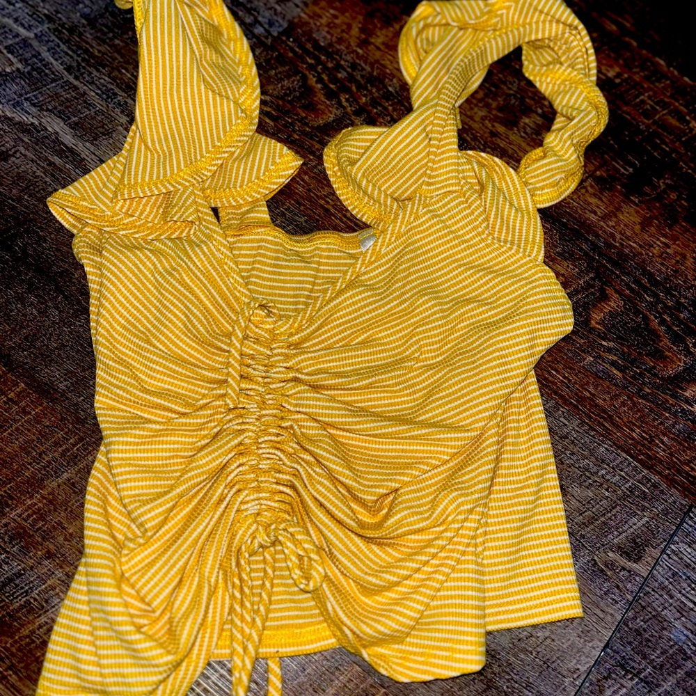 Striped yellow top